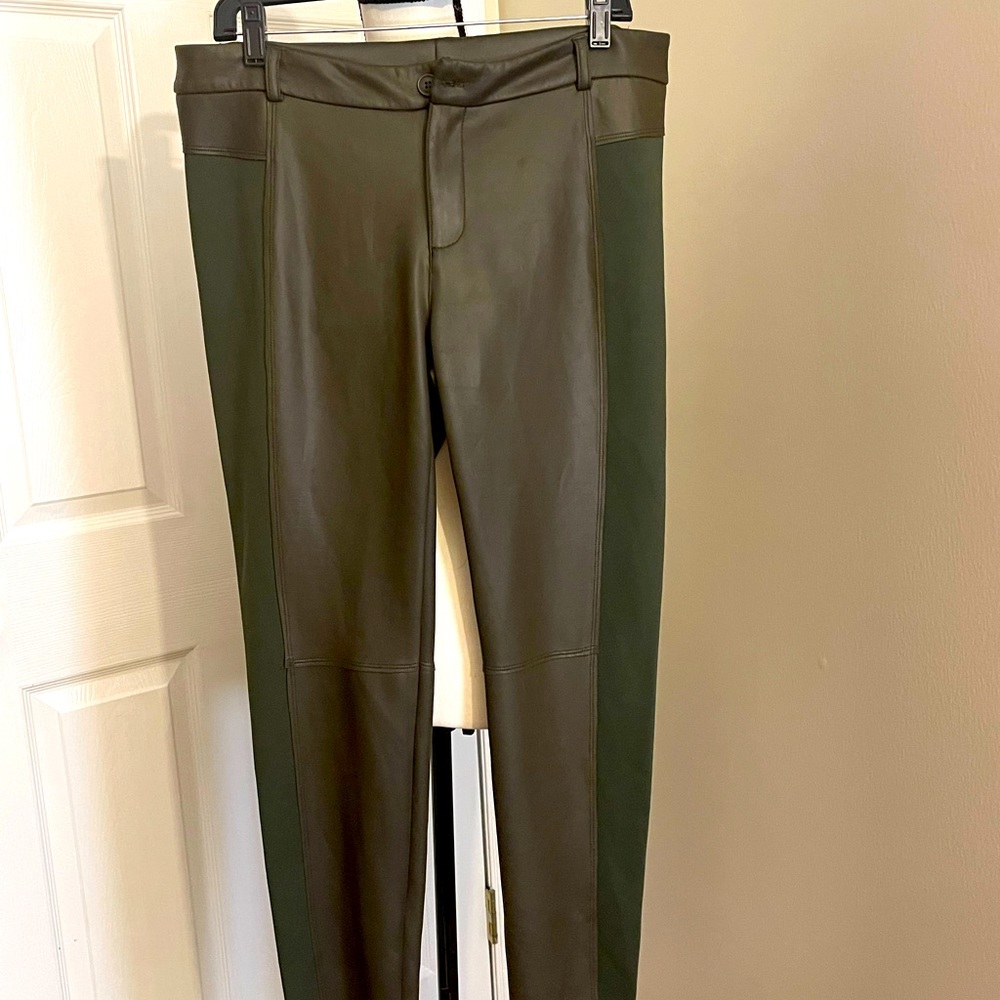 Monoreno faux leather pant